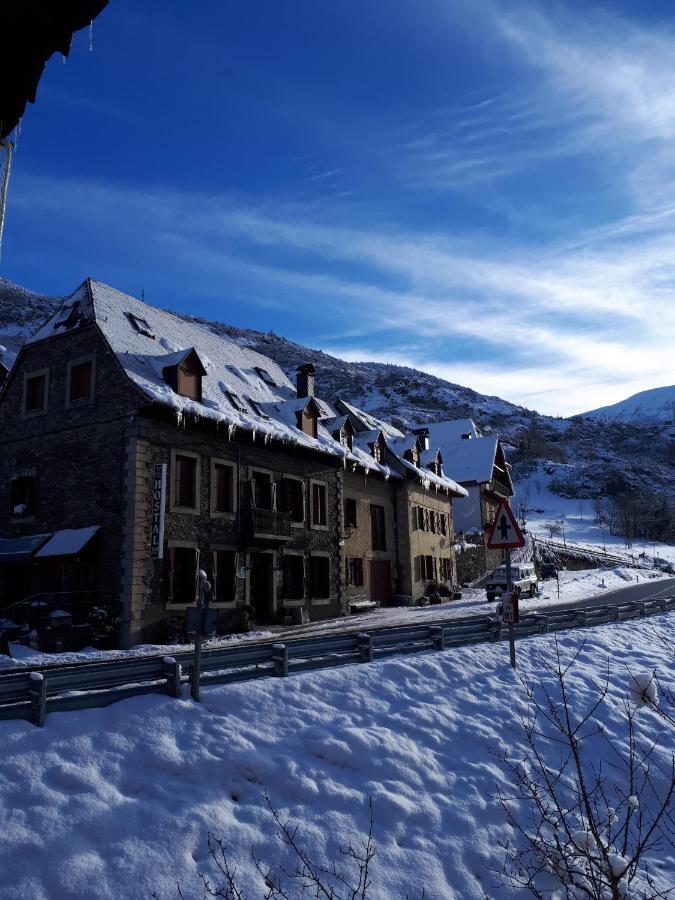 Alojamiento Rural Ostau Era Nheuada Aubert Экстерьер фото